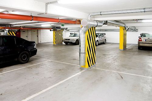 Closed parking for guests in Budapest - Deep garage of City Hotel Budapest - apartmenthotel in heart of Budapest
