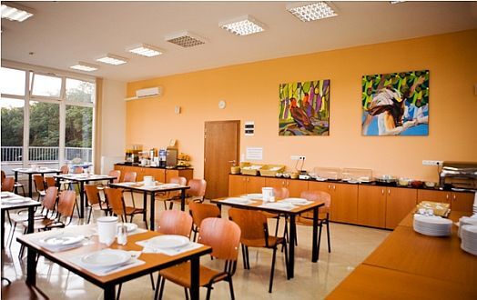 Saphir Aqua Hotel's breakfast room in Sopron - discount hotel room in Sopron