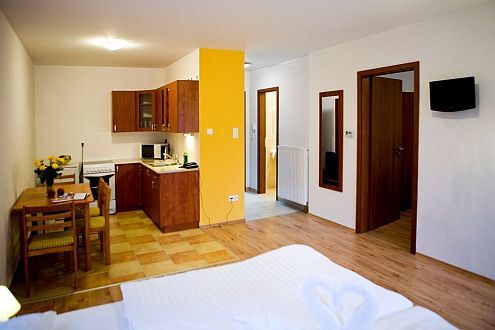 Free hotel room in the new wellness hotel in Sopron, in Saphir Aqua Aparthotel 