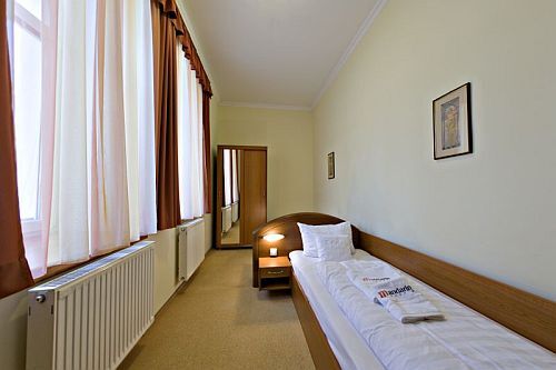 Mandarin Hotel - superior twin rooms with in Sopron