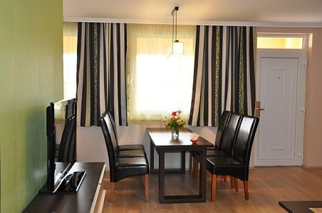Luxury Apartment for 2-6 guests - Living room in the apartment in Cserkeszolo