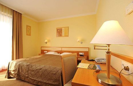 Hotel Szalajka Liget's beautiful double room at last minute price