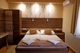 Triple room in Hotel Royal Pension Cserkeszolo