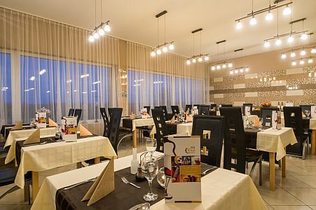 Restaurant in Hotel Vital - wellness hotel with half board packages in Zalakaros