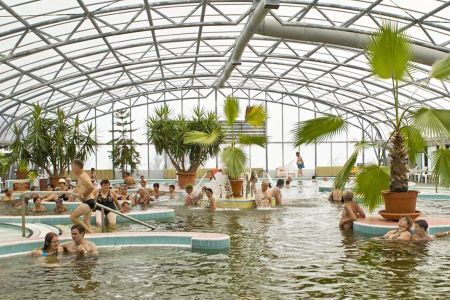 Thermal swimming pool in Cserkeszolo for wellness weekend